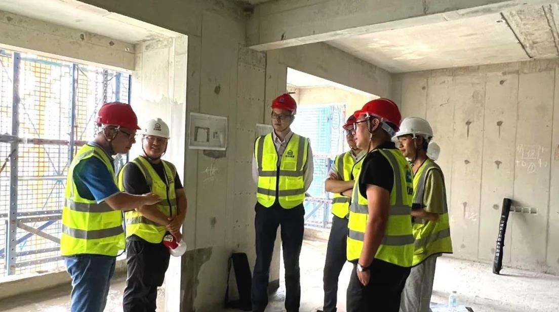 中建七局南方公司到访爱游戏·（中国）官方网站APP下载建筑科技建造项目考察交流