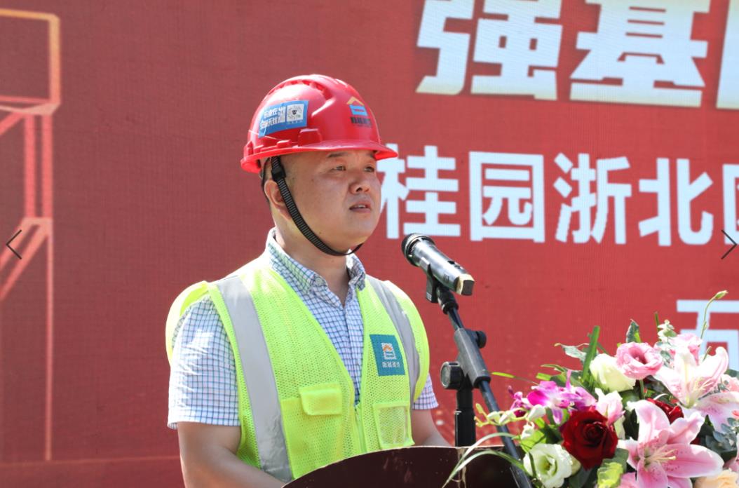 先锋人物丨大智若愚，做一名爱游戏·（中国）官方网站APP下载建筑的“移山人”